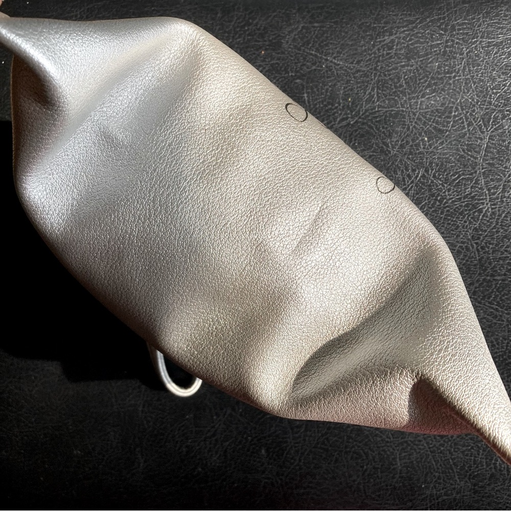 Deux Lux Silver Tone Faux Leather Paris Themed Large Wristlet Wallet Clutch - Picture 10 of 16